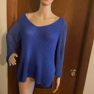 Blue H&M sweater, size Large, like new